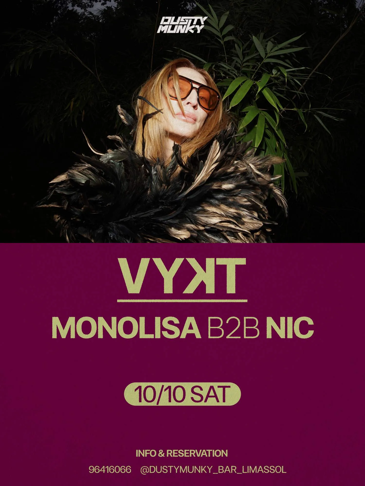 VYꓘT