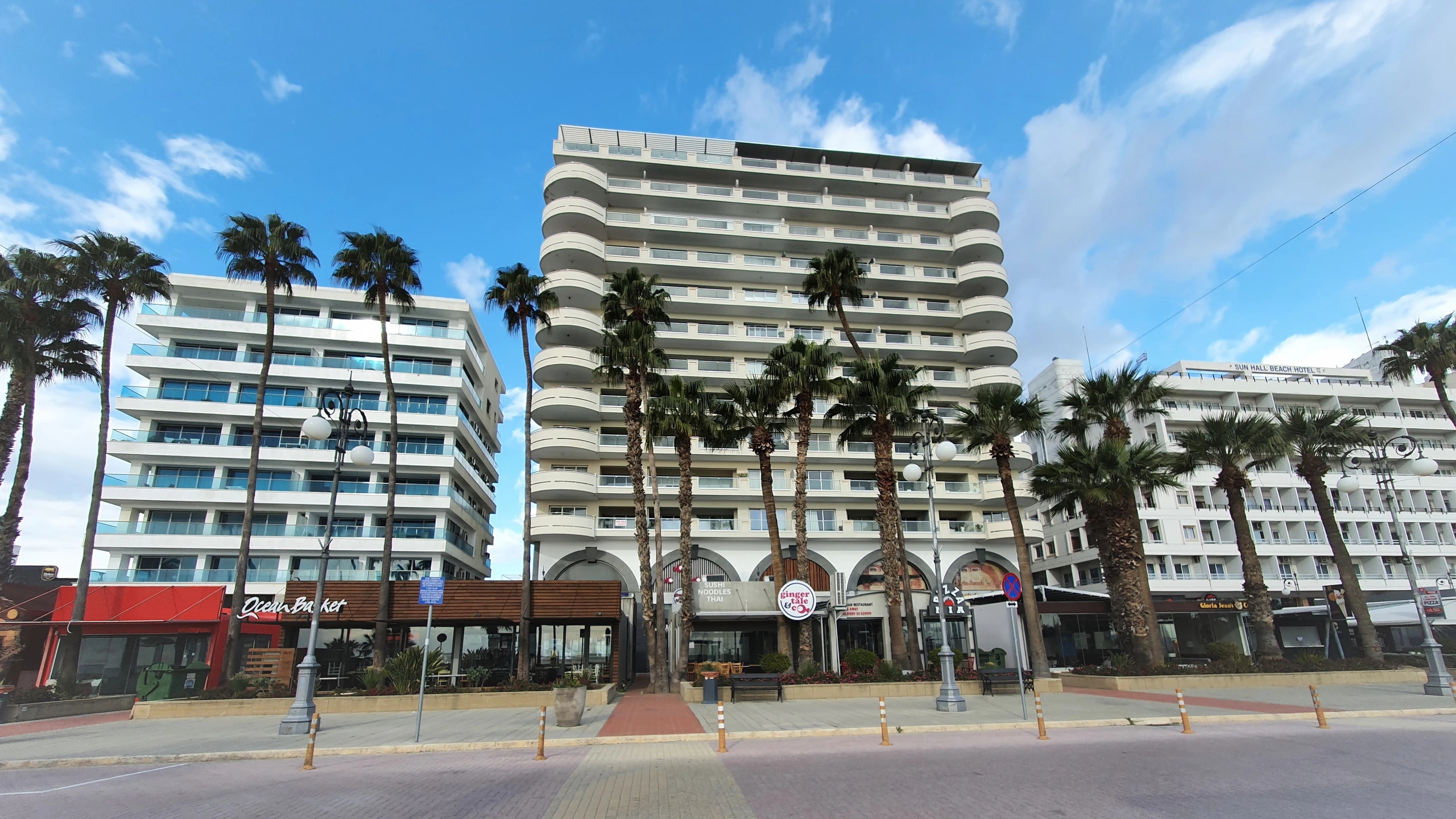 Mazotos — venue in Larnaca, Cyprus