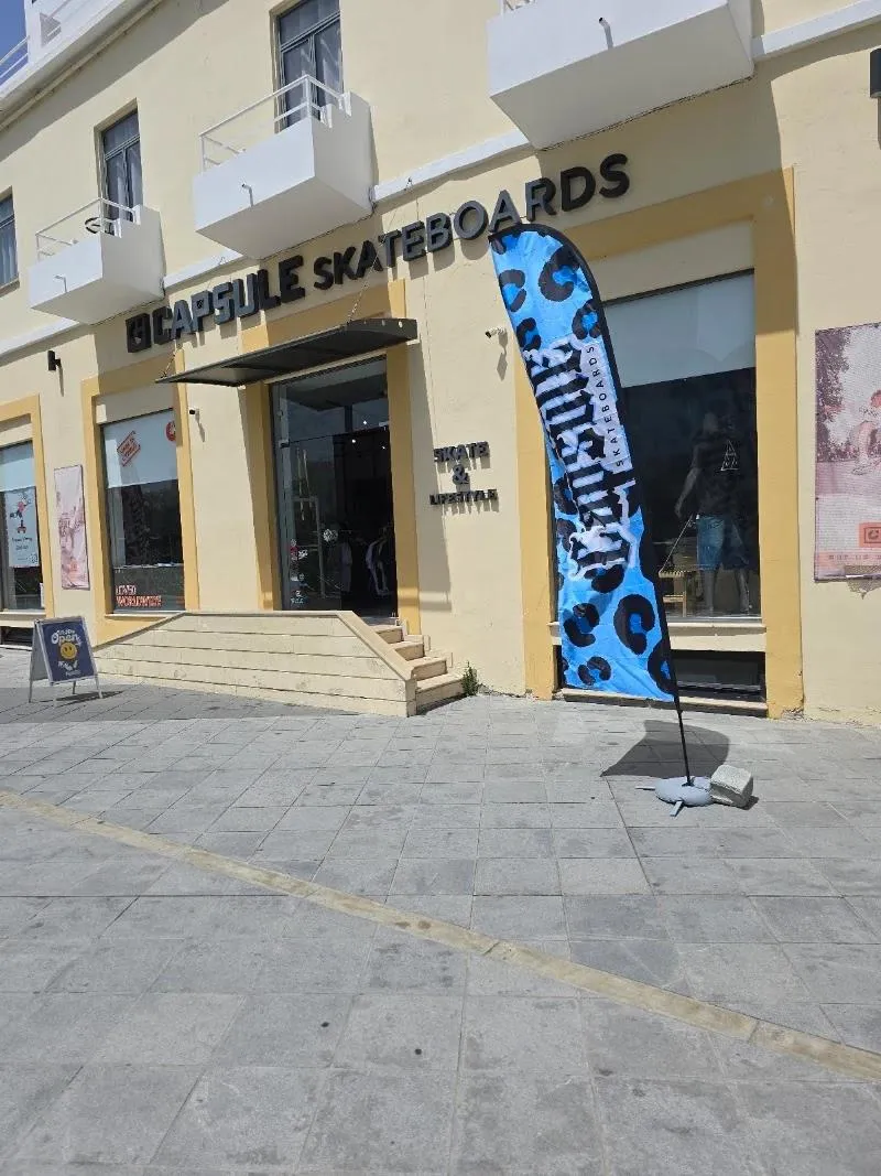 Capsule Skateboards-Skateshop