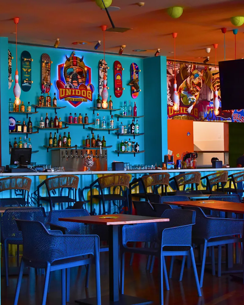 Unidog Sports Bar